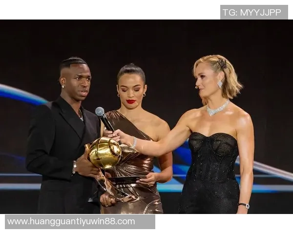 葡萄牙经纪人门德斯荣获2025年环足奖最佳经纪人殊荣